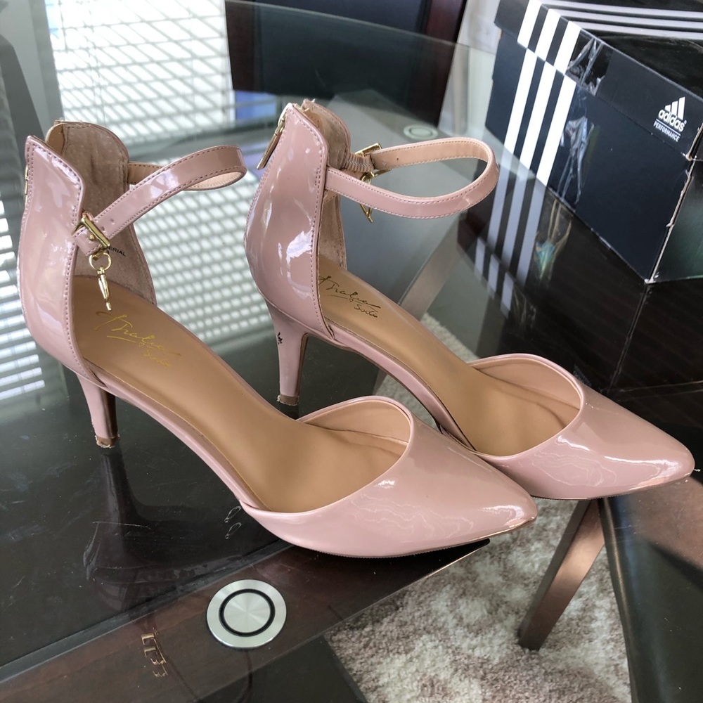 Pink heels